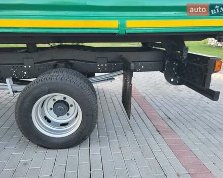 Зелений Мерседес T2, об'ємом двигуна 3.97 л та пробігом 136 тис. км за 22400 $, фото 7 на Automoto.ua