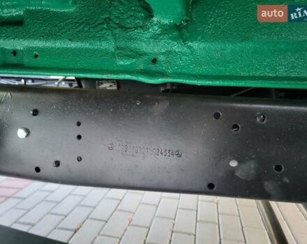 Зелений Мерседес T2, об'ємом двигуна 3.97 л та пробігом 136 тис. км за 22400 $, фото 33 на Automoto.ua