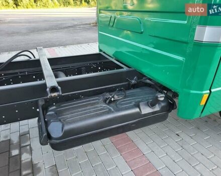 Зелений Мерседес T2, об'ємом двигуна 3.97 л та пробігом 136 тис. км за 22400 $, фото 23 на Automoto.ua