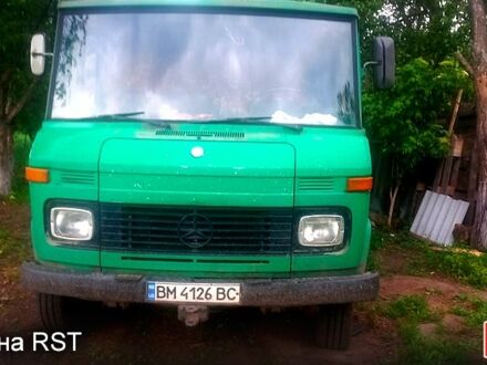 Зеленый Мерседес T2, объемом двигателя 3.8 л и пробегом 0 тыс. км за 4300 $, фото 1 на Automoto.ua