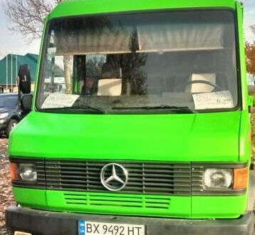 Мерседес T2 1995 у Луцьку на Automoto.ua Зелений Мерседес T2, об'ємом двигуна 4 л та пробігом 740 тис. км за 12500 $, фото 1 на Automoto.ua