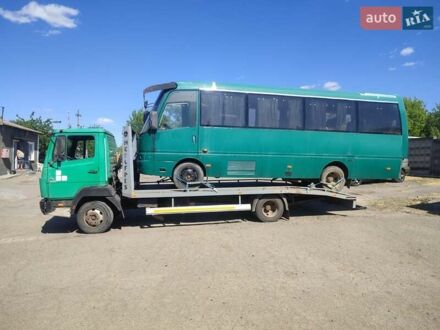 Зелений Мерседес T2, об'ємом двигуна 4.3 л та пробігом 400 тис. км за 12399 $, фото 1 на Automoto.ua