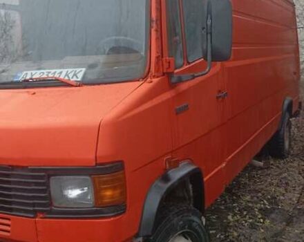 Оранжевый Мерседес T2, объемом двигателя 3.97 л и пробегом 4 тыс. км за 4500 $, фото 3 на Automoto.ua