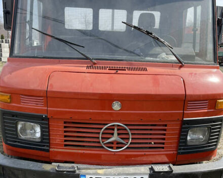 Оранжевый Мерседес T2, объемом двигателя 3.76 л и пробегом 358 тыс. км за 4500 $, фото 1 на Automoto.ua