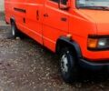 Помаранчевий Мерседес T2, об'ємом двигуна 4 л та пробігом 400 тис. км за 4500 $, фото 7 на Automoto.ua