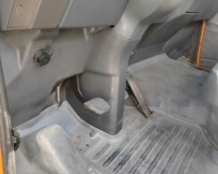 Помаранчевий Мерседес T2, об'ємом двигуна 5.96 л та пробігом 370 тис. км за 17500 $, фото 2 на Automoto.ua