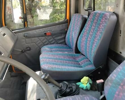 Помаранчевий Мерседес T2, об'ємом двигуна 5.96 л та пробігом 370 тис. км за 17500 $, фото 12 на Automoto.ua