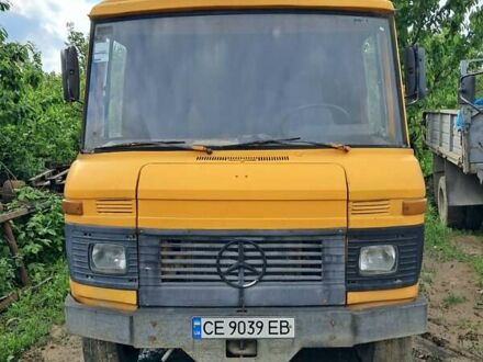 Мерседес T2 1985 в Черновцах на Automoto.ua Оранжевый Мерседес T2, объемом двигателя 3.76 л и пробегом 300 тыс. км за 6000 $, фото 1 на Automoto.ua