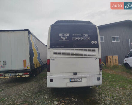 Белый Мерседес Туризмо, объемом двигателя 14.2 л и пробегом 450 тыс. км за 13000 $, фото 3 на Automoto.ua