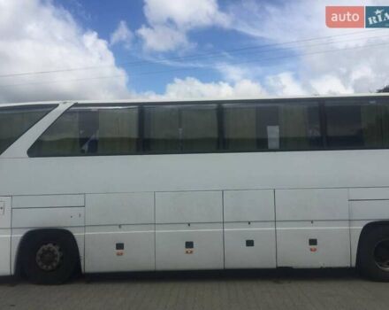 Белый Мерседес Туризмо, объемом двигателя 14.6 л и пробегом 1 тыс. км за 33000 $, фото 21 на Automoto.ua