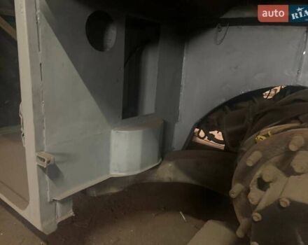 Белый Мерседес Туризмо, объемом двигателя 14.6 л и пробегом 1 тыс. км за 33000 $, фото 7 на Automoto.ua