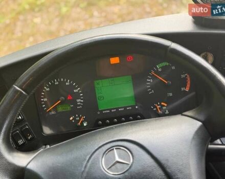 Красный Мерседес Туризмо, объемом двигателя 11.97 л и пробегом 540 тыс. км за 104999 $, фото 8 на Automoto.ua