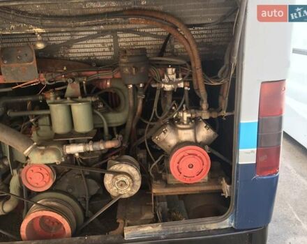 Мерседес Туризмо 1994 в Чернигове на Automoto.ua Серый Мерседес Туризмо, объемом двигателя 12 л и пробегом 550 тыс. км за 12400 $, фото 4 на Automoto.ua