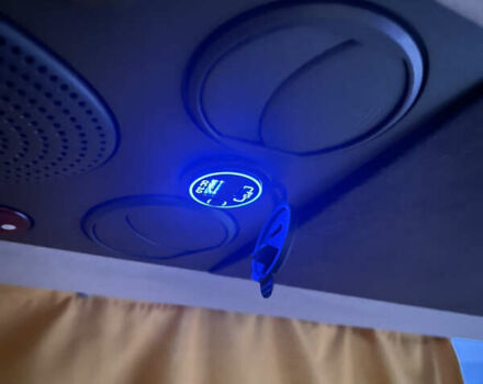 Серый Мерседес Туризмо, объемом двигателя 12 л и пробегом 2 тыс. км за 37000 $, фото 5 на Automoto.ua