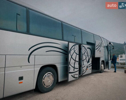 Серый Мерседес Туризмо, объемом двигателя 12 л и пробегом 2 тыс. км за 37000 $, фото 1 на Automoto.ua