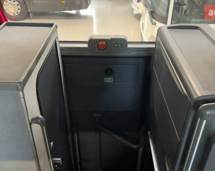 Серый Мерседес Туризмо, объемом двигателя 0 л и пробегом 537 тыс. км за 156905 $, фото 12 на Automoto.ua