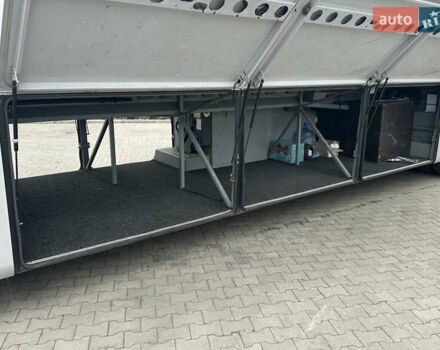 Серый Мерседес Туризмо, объемом двигателя 12 л и пробегом 150 тыс. км за 137070 $, фото 7 на Automoto.ua