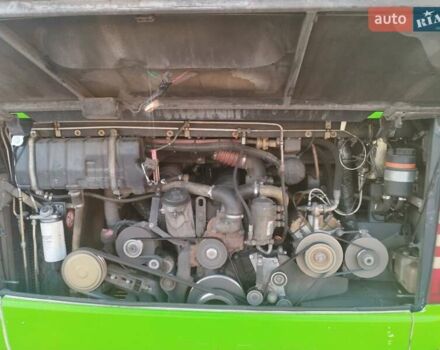 Зеленый Мерседес Туризмо, объемом двигателя 11.97 л и пробегом 1000 тыс. км за 122000 $, фото 7 на Automoto.ua