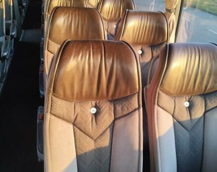 Зеленый Мерседес Туризмо, объемом двигателя 11.97 л и пробегом 1000 тыс. км за 122000 $, фото 11 на Automoto.ua