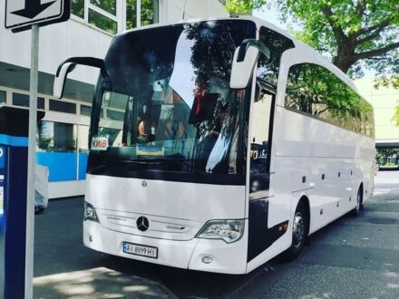 Белый Мерседес Травего, объемом двигателя 12 л и пробегом 1 тыс. км за 105000 $, фото 1 на Automoto.ua