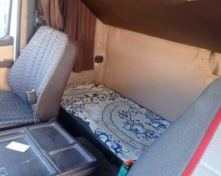 Белый Мерседес Юнимог, объемом двигателя 5.96 л и пробегом 460 тыс. км за 15000 $, фото 5 на Automoto.ua