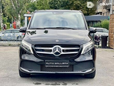 Мерседес В 220 2020 в Киеве на Automoto.ua Мерседес В 220, объемом двигателя 2 л и пробегом 28 тыс. км за 68000 $, фото 1 на Automoto.ua