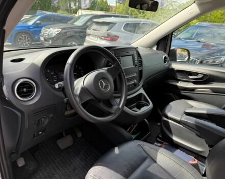 Белый Мерседес В-Класс, объемом двигателя 2 л и пробегом 97 тыс. км за 20900 $, фото 7 на Automoto.ua