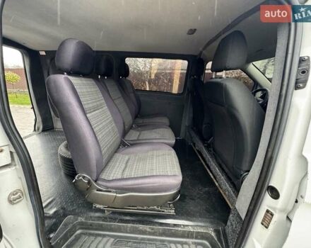 Белый Мерседес В-Класс, объемом двигателя 2.1 л и пробегом 361 тыс. км за 15000 $, фото 11 на Automoto.ua