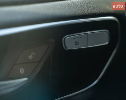 Білий Мерседес В-Клас, об'ємом двигуна 2.14 л та пробігом 153 тис. км за 38900 $, фото 26 на Automoto.ua