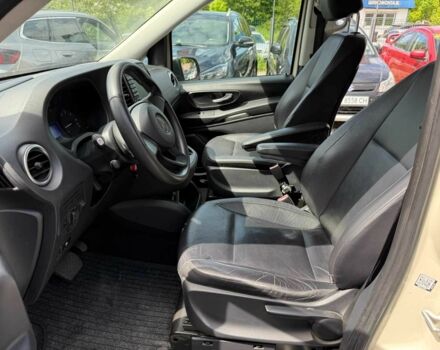 Белый Мерседес В-Класс, объемом двигателя 2 л и пробегом 97 тыс. км за 20900 $, фото 11 на Automoto.ua