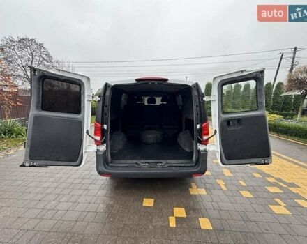 Белый Мерседес В-Класс, объемом двигателя 2.1 л и пробегом 361 тыс. км за 15000 $, фото 10 на Automoto.ua