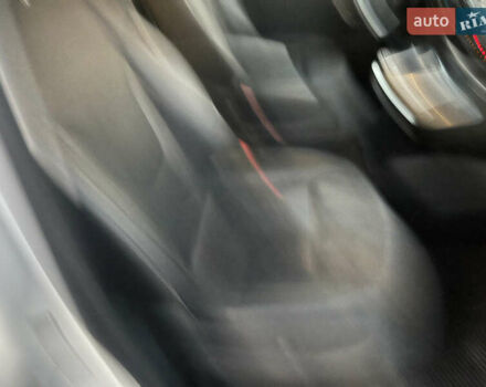 Білий Мерседес В-Клас, об'ємом двигуна 2.14 л та пробігом 289 тис. км за 28900 $, фото 26 на Automoto.ua