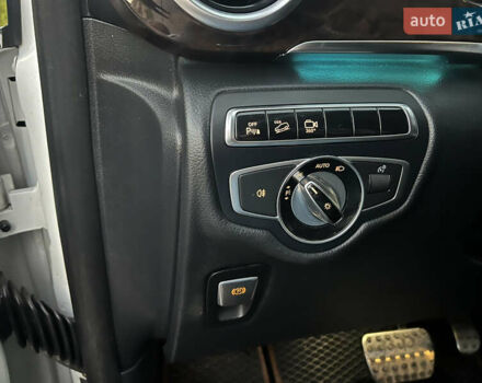 Білий Мерседес В-Клас, об'ємом двигуна 2.14 л та пробігом 289 тис. км за 28900 $, фото 16 на Automoto.ua