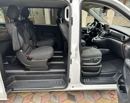 Белый Мерседес В-Класс, объемом двигателя 2.1 л и пробегом 282 тыс. км за 33800 $, фото 6 на Automoto.ua