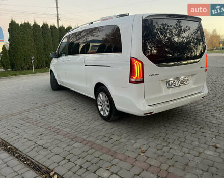 Білий Мерседес В-Клас, об'ємом двигуна 2.14 л та пробігом 289 тис. км за 28900 $, фото 6 на Automoto.ua