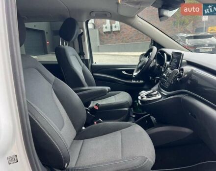 Белый Мерседес В-Класс, объемом двигателя 2 л и пробегом 170 тыс. км за 31000 $, фото 5 на Automoto.ua