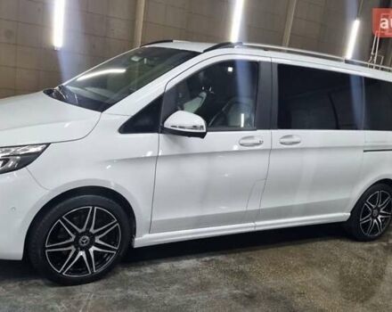 Белый Мерседес В-Класс, объемом двигателя 2 л и пробегом 149 тыс. км за 58674 $, фото 1 на Automoto.ua