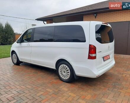 Белый Мерседес В-Класс, объемом двигателя 2 л и пробегом 46 тыс. км за 55900 $, фото 1 на Automoto.ua