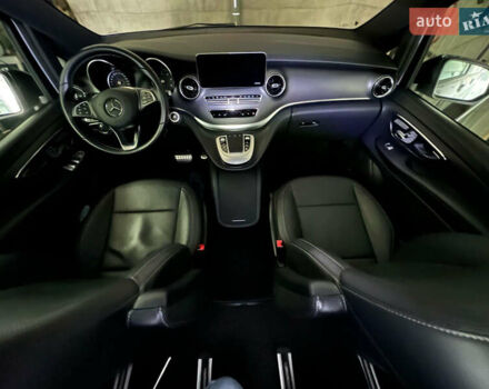 Белый Мерседес В-Класс, объемом двигателя 2.2 л и пробегом 60 тыс. км за 79999 $, фото 2 на Automoto.ua