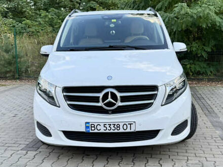 Мерседес В-Класс 2016 в Киеве на Automoto.ua Белый Мерседес В-Класс, объемом двигателя 2.14 л и пробегом 270 тыс. км за 41000 $, фото 1 на Automoto.ua
