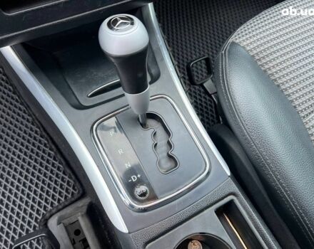 Черный Мерседес В-Класс, объемом двигателя 2.1 л и пробегом 265 тыс. км за 6990 $, фото 28 на Automoto.ua