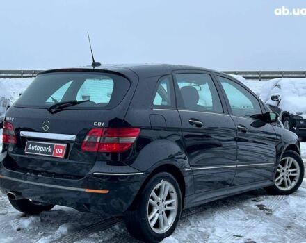 Черный Мерседес В-Класс, объемом двигателя 2.1 л и пробегом 265 тыс. км за 6990 $, фото 7 на Automoto.ua