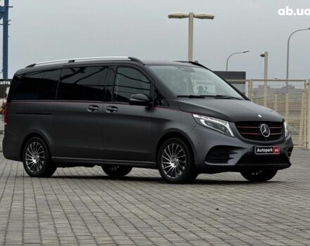 Черный Мерседес В-Класс, объемом двигателя 2.1 л и пробегом 103 тыс. км за 63790 $, фото 2 на Automoto.ua