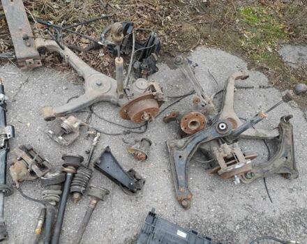 Чорний Мерседес В-Клас, об'ємом двигуна 2.3 л та пробігом 300 тис. км за 500 $, фото 3 на Automoto.ua