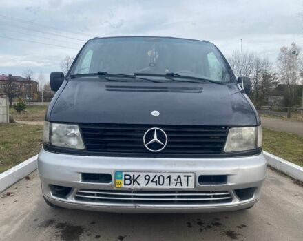 Черный Мерседес В-Класс, объемом двигателя 2.1 л и пробегом 400 тыс. км за 2900 $, фото 5 на Automoto.ua