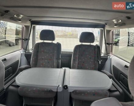 Черный Мерседес В-Класс, объемом двигателя 2.1 л и пробегом 320 тыс. км за 7400 $, фото 21 на Automoto.ua