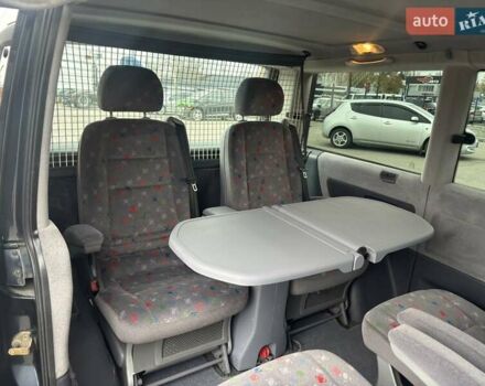 Черный Мерседес В-Класс, объемом двигателя 2.1 л и пробегом 320 тыс. км за 7400 $, фото 18 на Automoto.ua