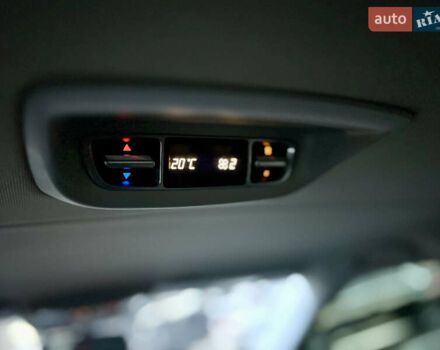 Мерседес В-Класс 2014 в Киеве на Automoto.ua Черный Мерседес В-Класс, объемом двигателя 2.14 л и пробегом 302 тыс. км за 29800 $, фото 26 на Automoto.ua