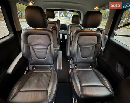 Черный Мерседес В-Класс, объемом двигателя 2 л и пробегом 301 тыс. км за 33000 $, фото 18 на Automoto.ua