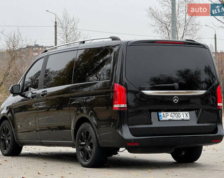 Черный Мерседес В-Класс, объемом двигателя 2 л и пробегом 301 тыс. км за 33000 $, фото 5 на Automoto.ua